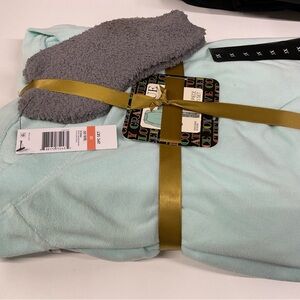 HUE Super Soft Fleece 3 Piece Pajama Set